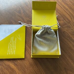 Kendra Scott Jae Star short Pendant